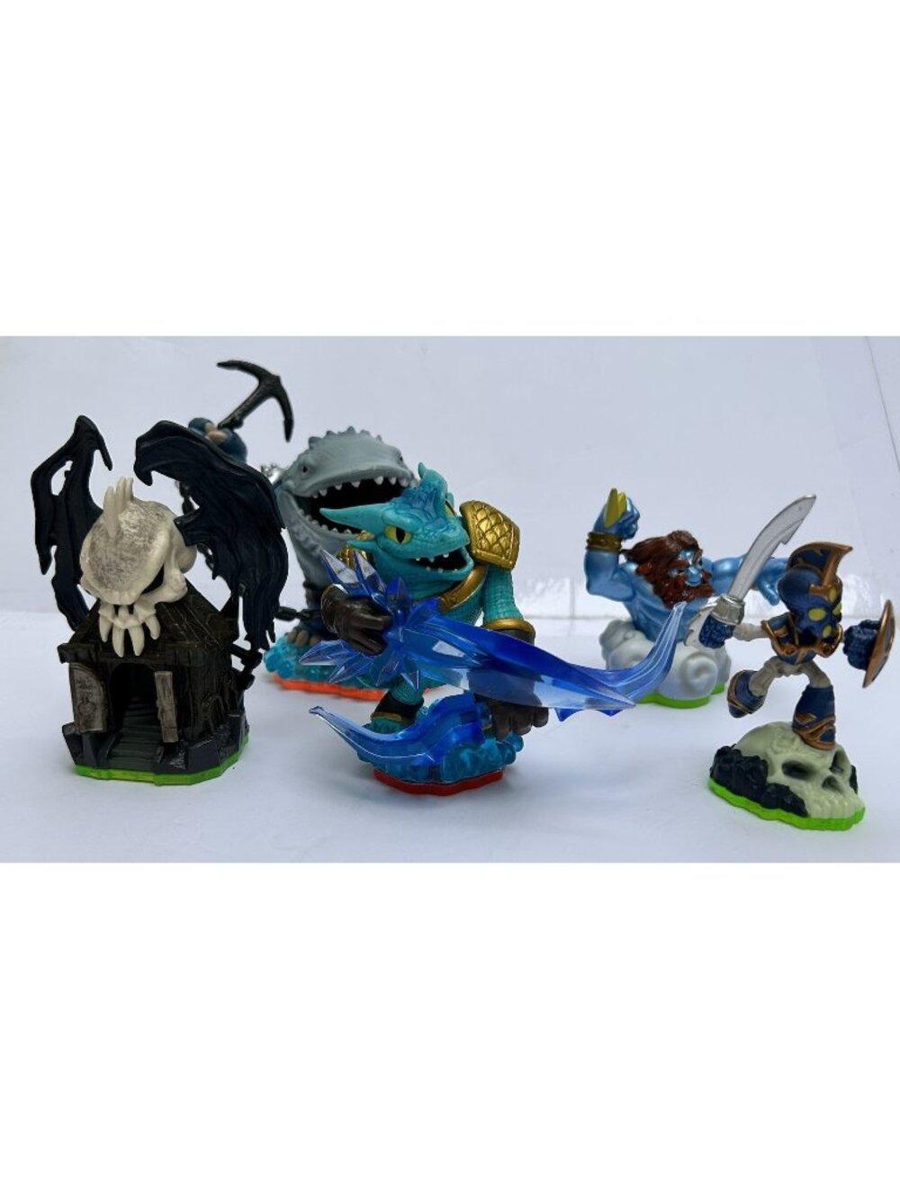 Lot of 5 Skylanders Activision Assorted Video Game Figures Toys To Life